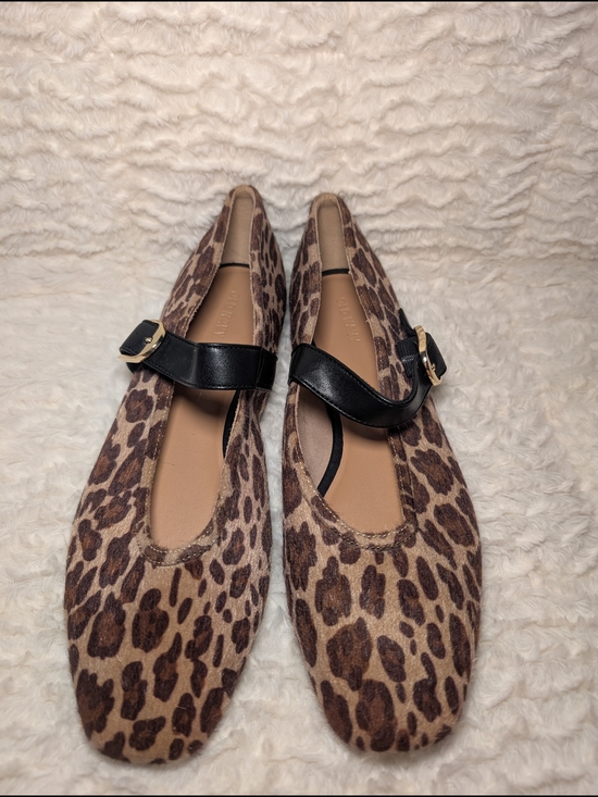 Old Navy Shoes - Old Navy Leopard Print Mary Jane Flats with Black Strap